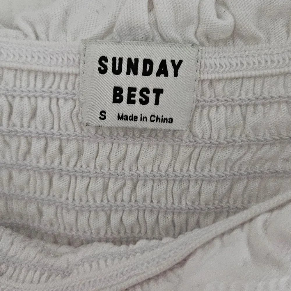 Sunday Best White Smocked Top - Picture 3 of 3